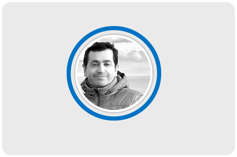 Retrato de Christian Espinoza, Gerente Operaciones